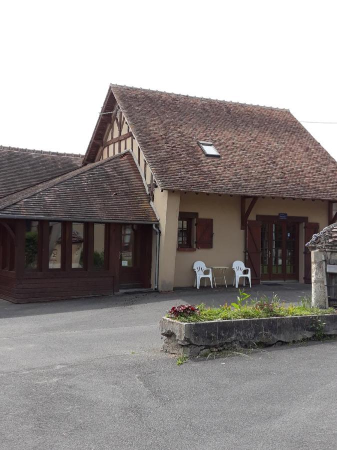 Les Brulis Chambre d'Hôtes Châtillon-sur-Loire Exterior foto